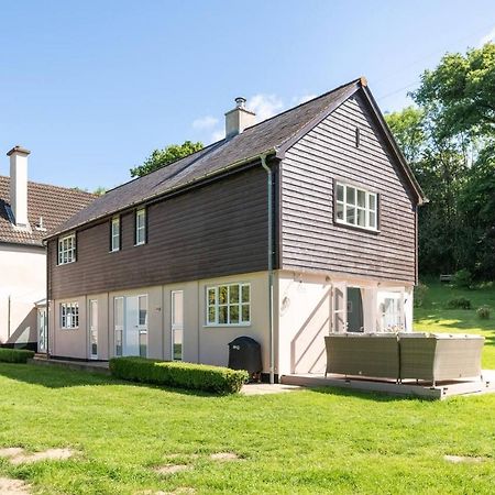 Osbornes Holiday House Near Exeter With Swimming Pool Exterior photo